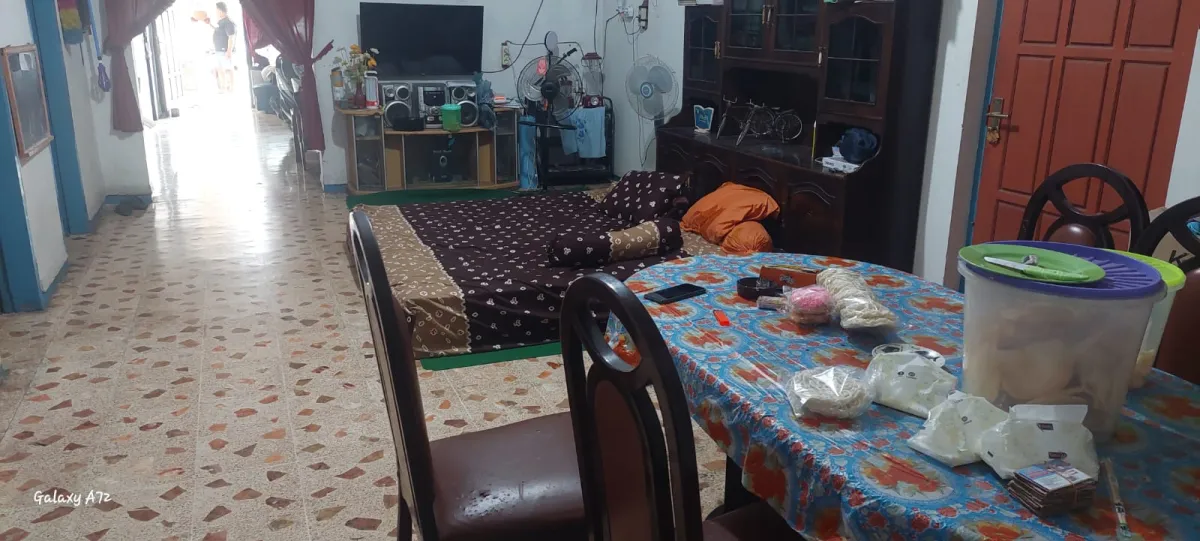 RUMAH LUAS + RUKO + PEKARANGAN DEKAT BANDARA KEDIRI - Foto 8